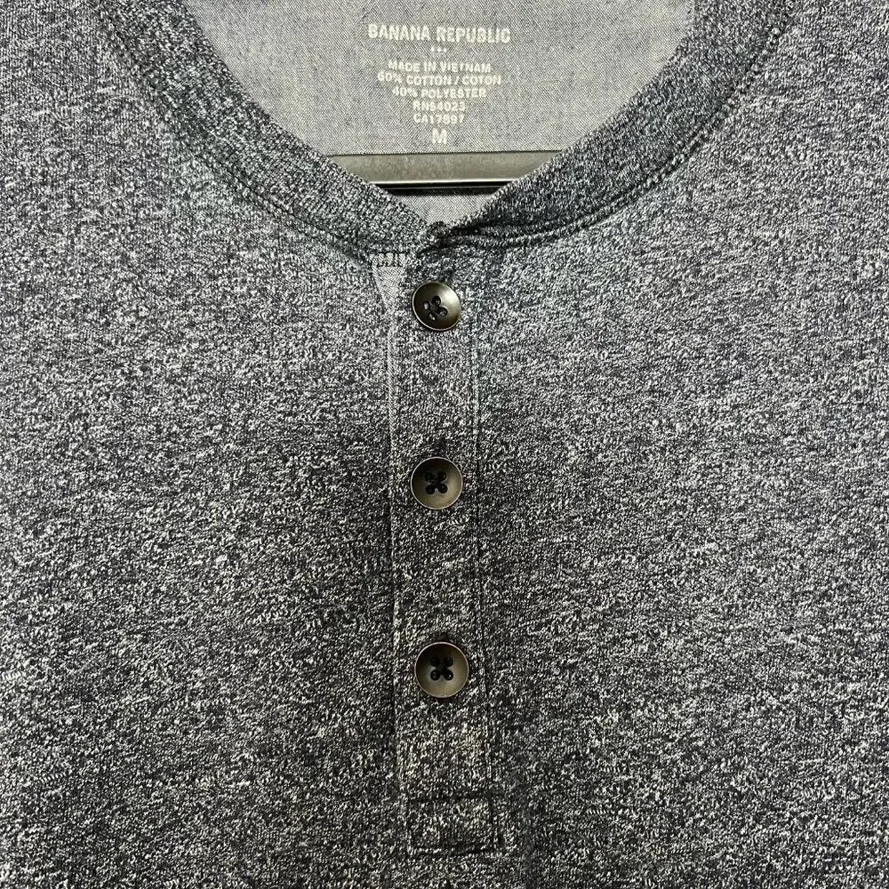 Banana Republic Shirt Mens Sz M Blue Gray Henley Long Sleeve Casual Outdoor